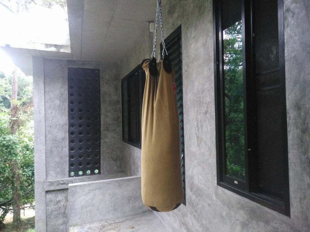 Phuchada Residence Nai Yang Екстер'єр фото