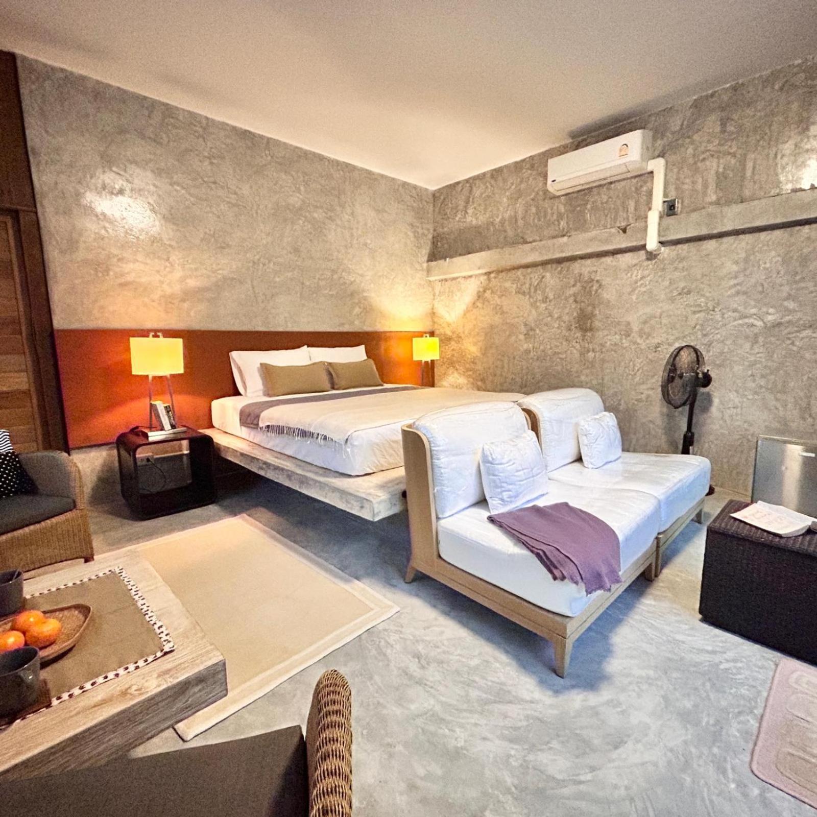 Phuchada Residence Nai Yang Екстер'єр фото
