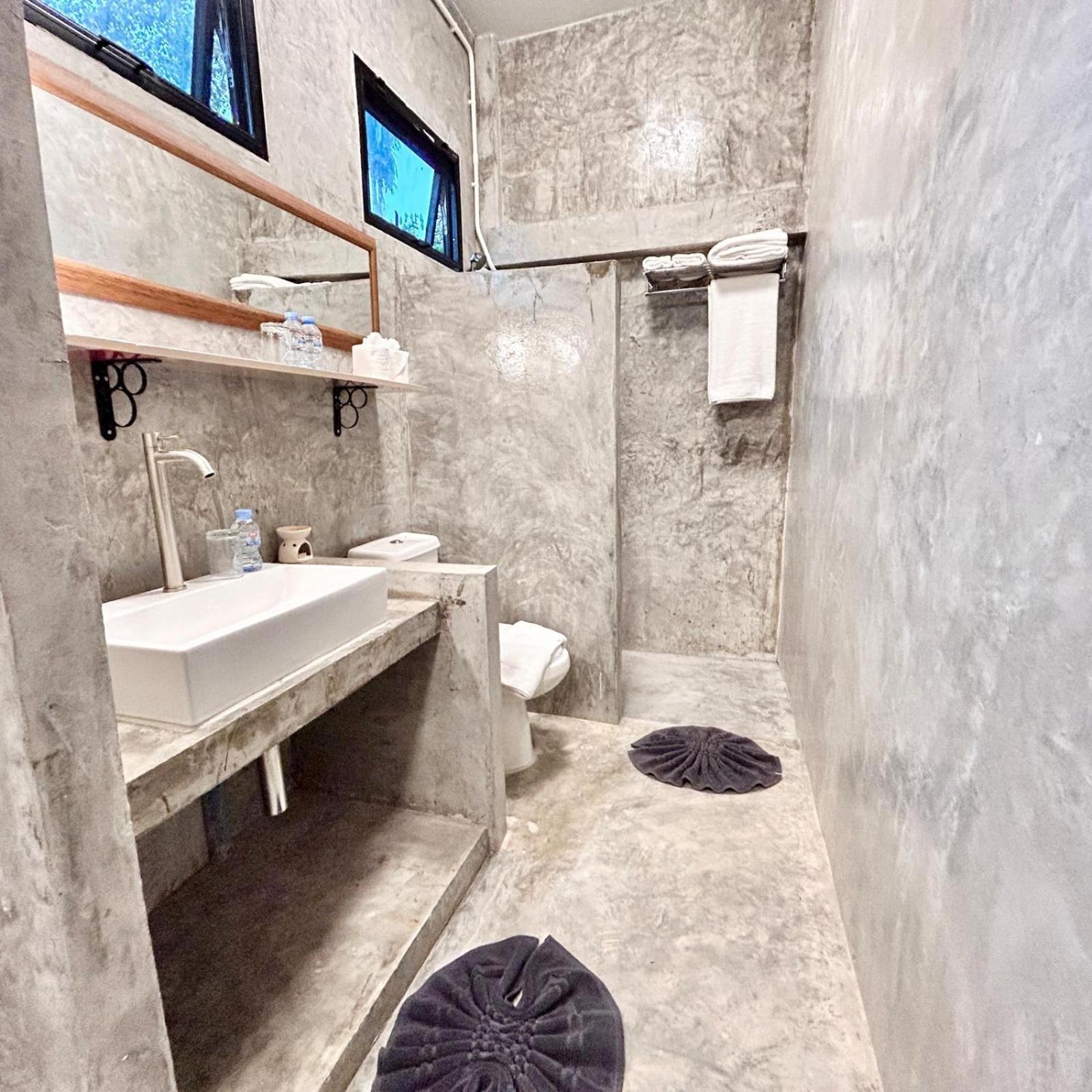 Phuchada Residence Nai Yang Екстер'єр фото