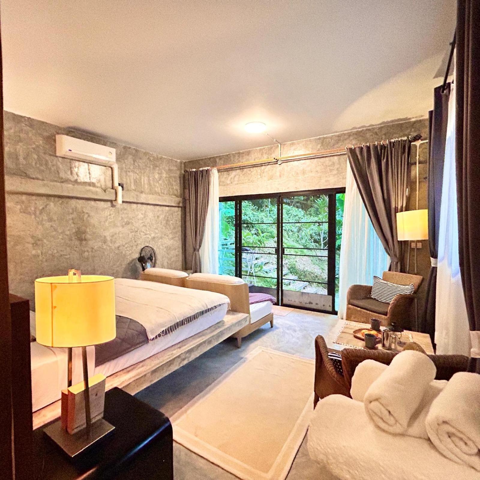Phuchada Residence Nai Yang Екстер'єр фото